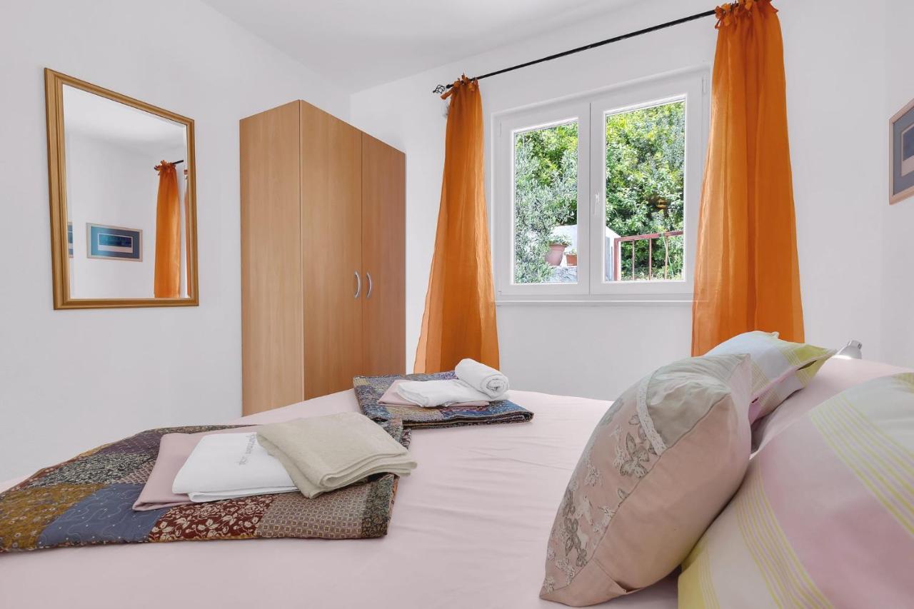 Apartments Lucija Baška Voda Extérieur photo
